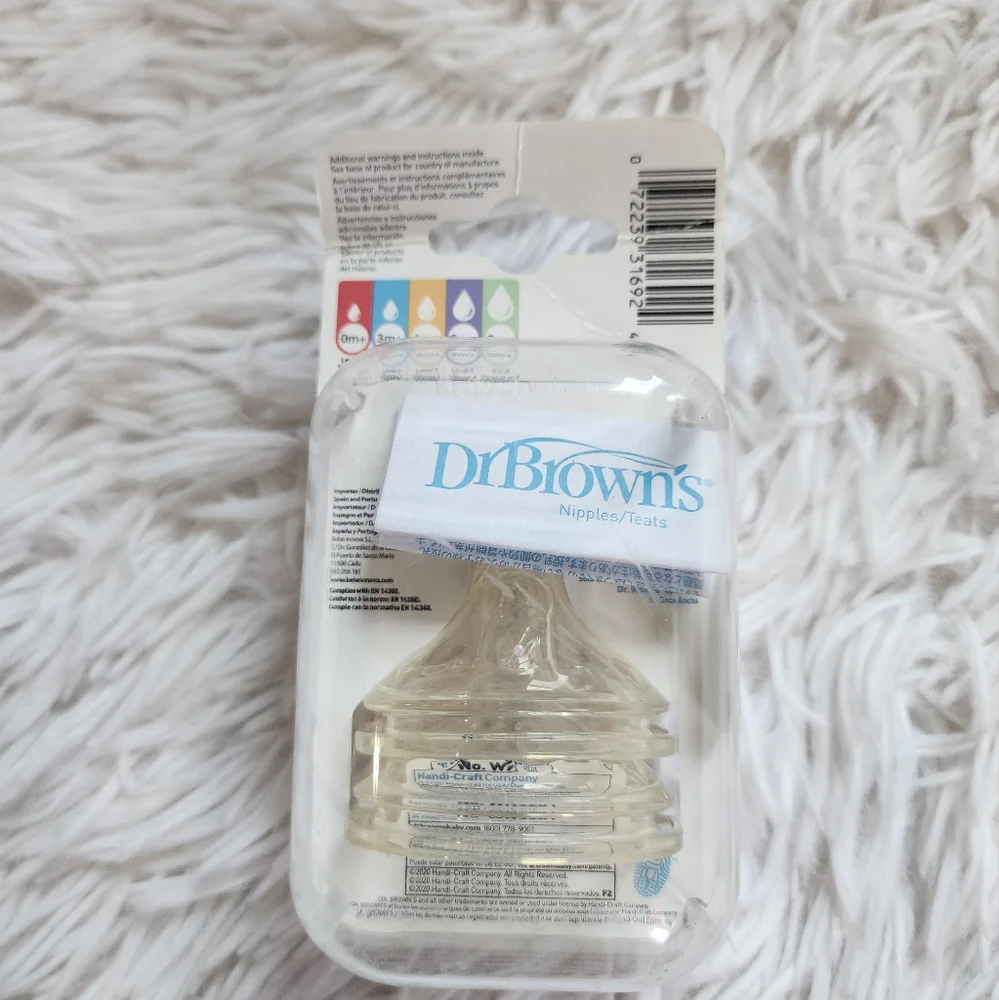 ♠️10/$10♠️ Dr. Brown's Wide Bottle Nipples for 6 months+ - Picture 3 of 4